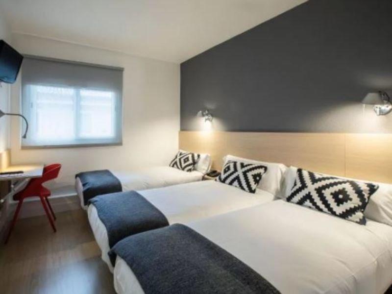 Hotel Burlada Kültér fotó