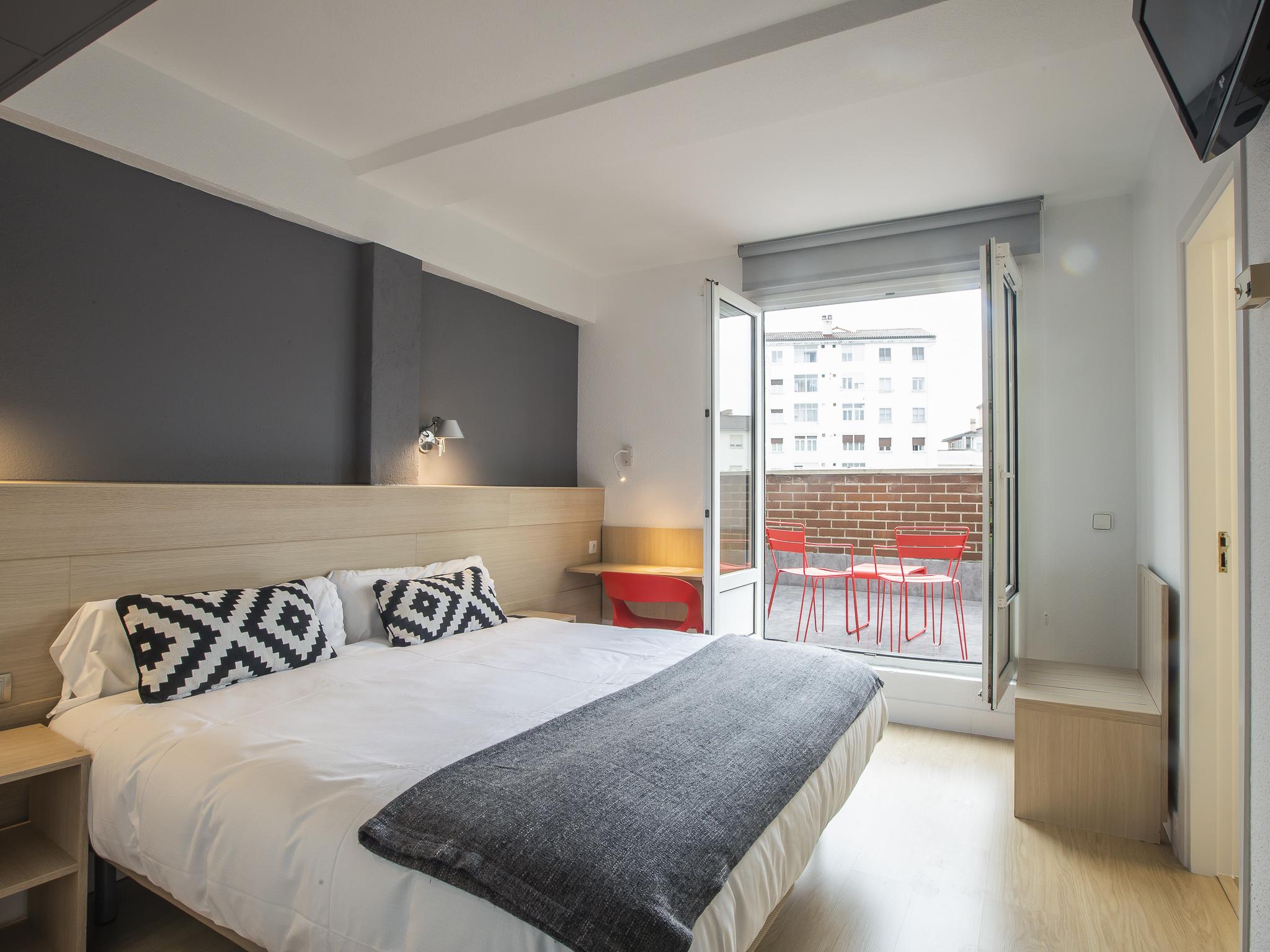 Hotel Burlada Kültér fotó