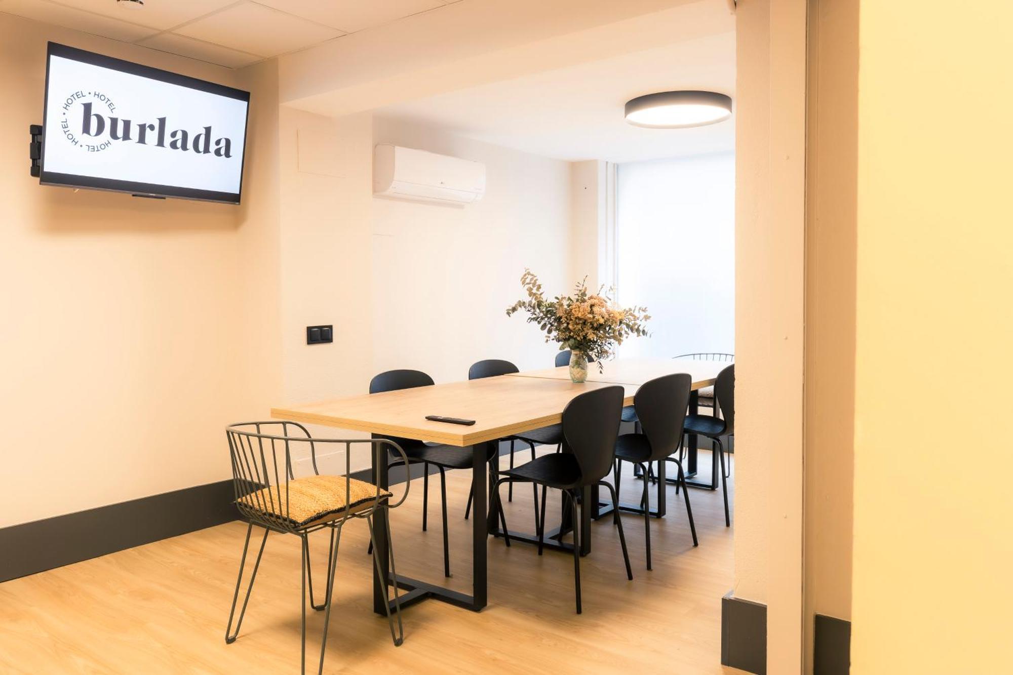 Hotel Burlada Kültér fotó