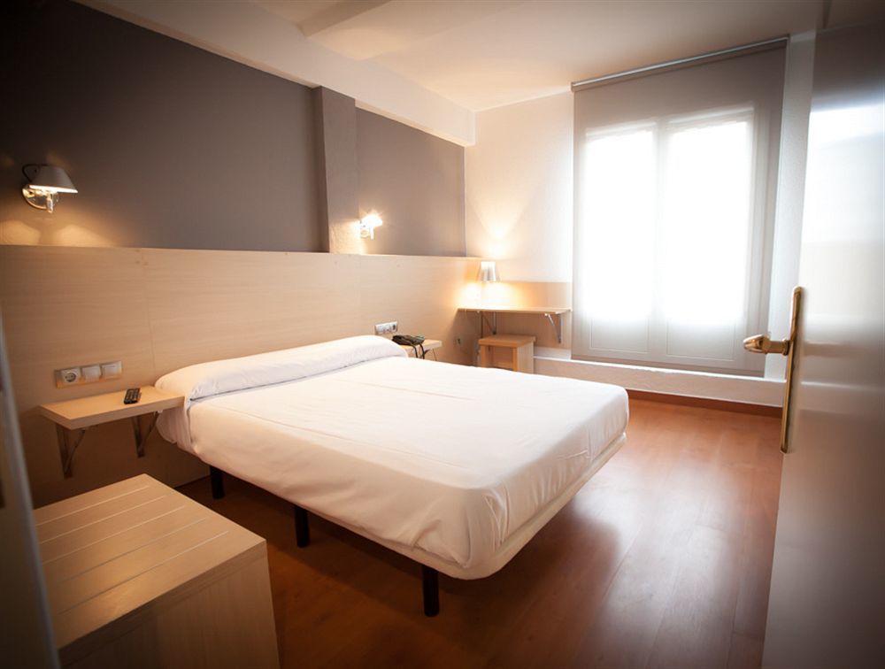 Hotel Burlada Kültér fotó